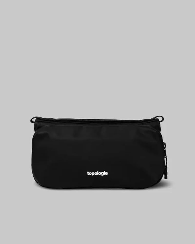 即日発送⭐︎topologieトポロジー ボトルサコッシュ　ブラック ストラップ黒 Bottle Sacoche ボトルサコッシュ / Black (Puffer) / Bungee